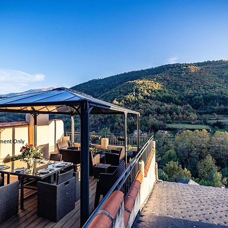 Sundrenched Relais De Poste In Serdinya Екстериор снимка