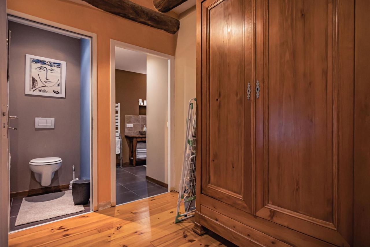 Sundrenched Relais De Poste In Serdinya Екстериор снимка